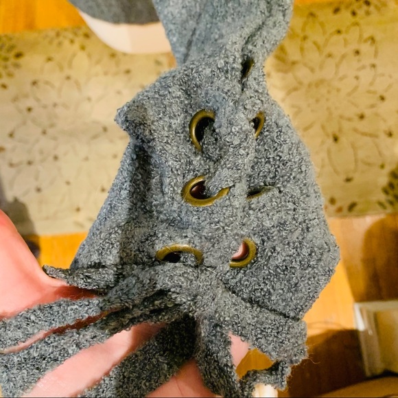 Sale 🌷 Saks Fifth Avenue Gray Sweater - Picture 4 of 5